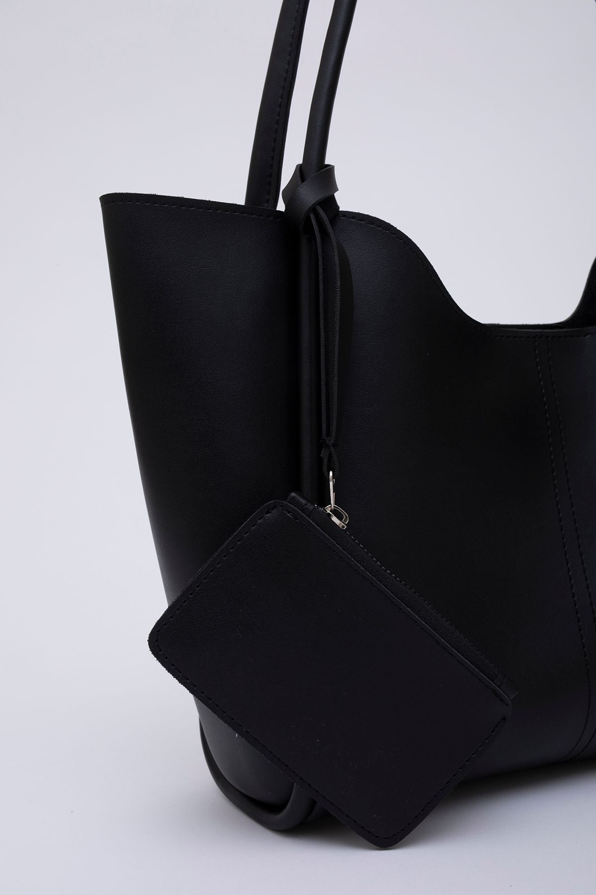 Siyah Shk108 Çıtçıtlı Suni Deri Cüzdanlı Makyaj Çantalı Kadın El ve Omuz Çantası U:25 E:38 G:15 cm