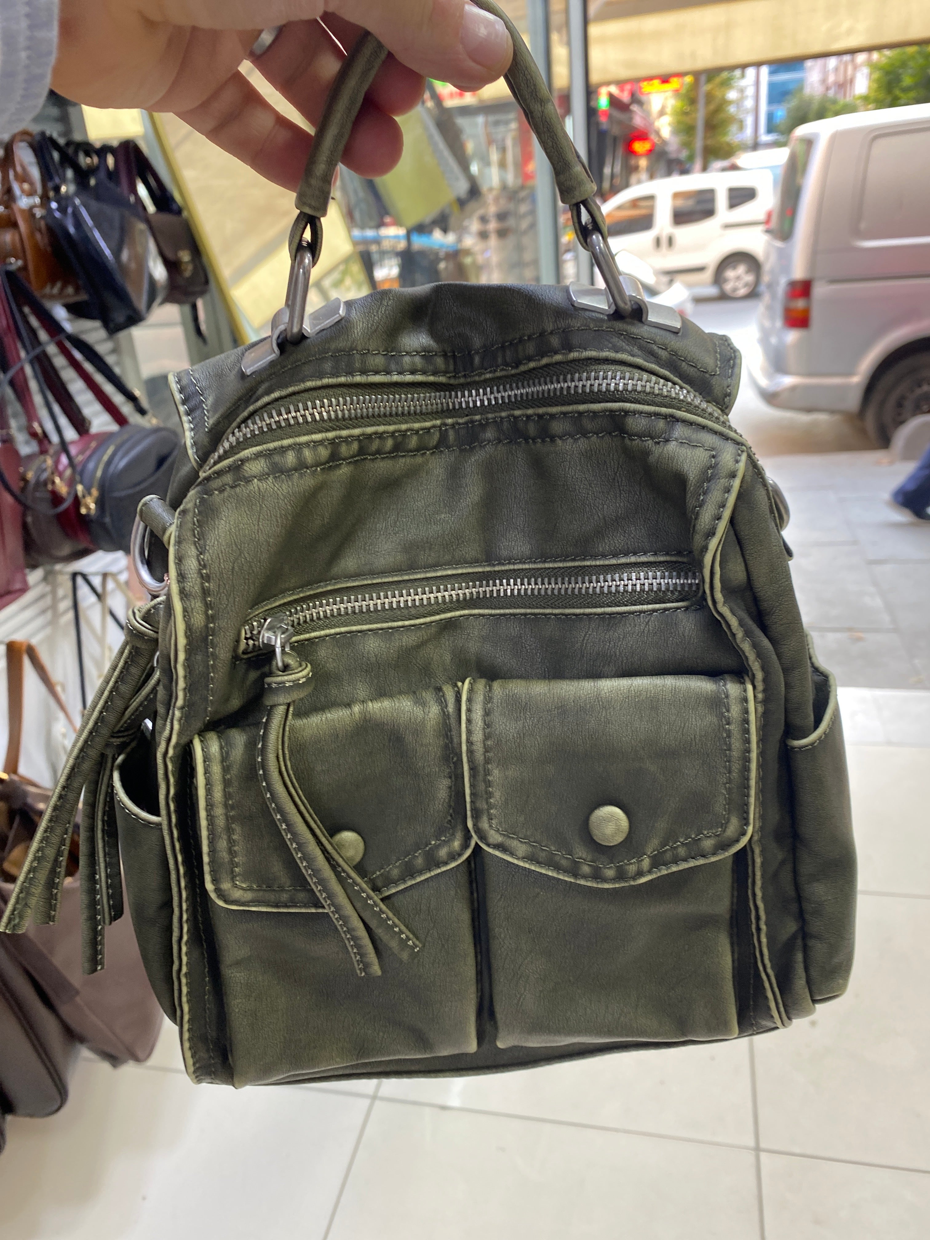 Hafif Çok Gözlü Yumuşak eskitme sırt ve çapraz askılı retro detaylı kavi-1027