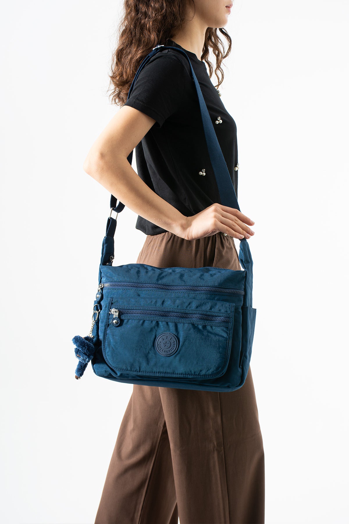 Ultra Hafif Su Geçirmez Çok Cepli Omuz Çantası (Model: 571-6B)