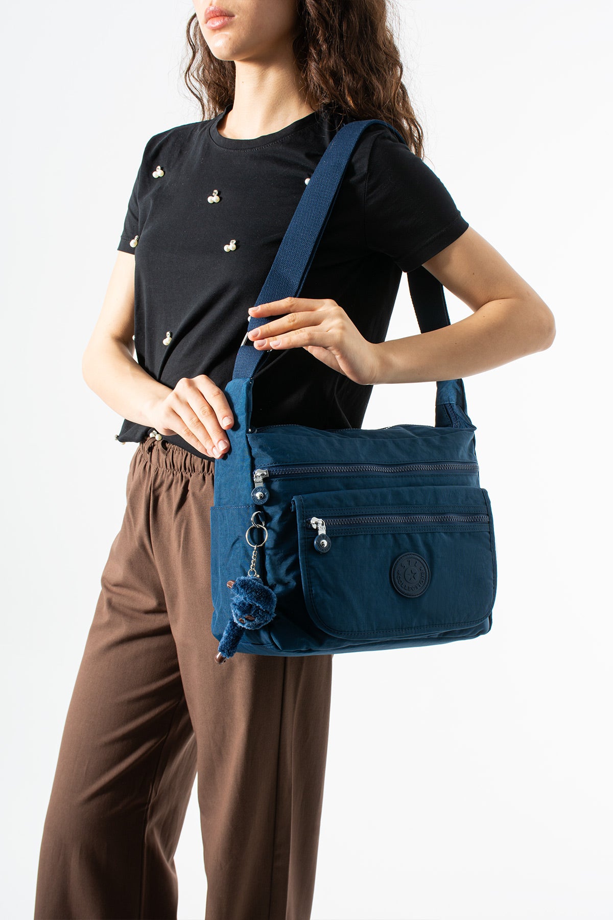 Ultra Hafif Su Geçirmez Çok Cepli Omuz Çantası (Model: 571-6B)