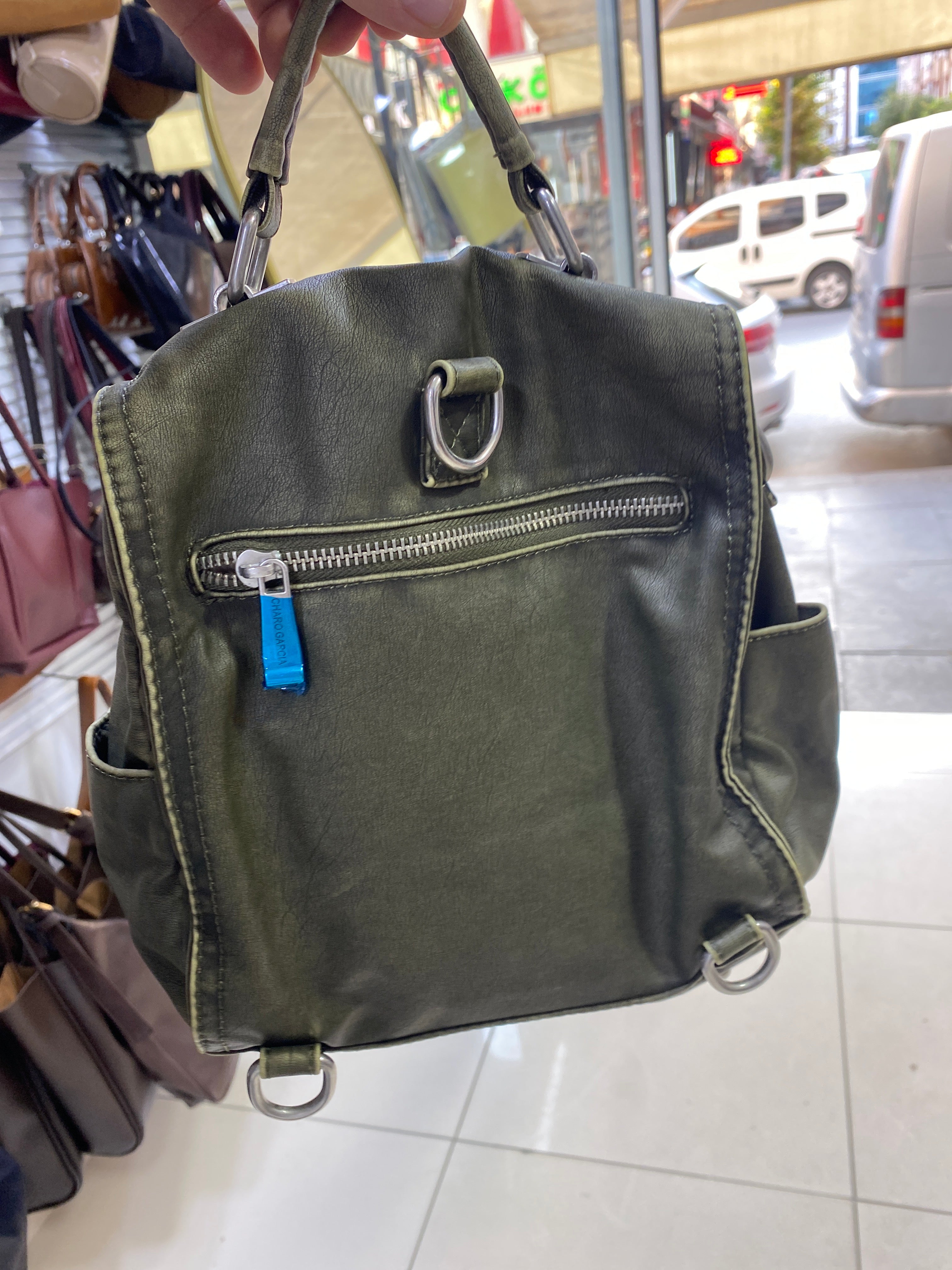 Hafif Çok Gözlü Yumuşak eskitme sırt ve çapraz askılı retro detaylı kavi-1027
