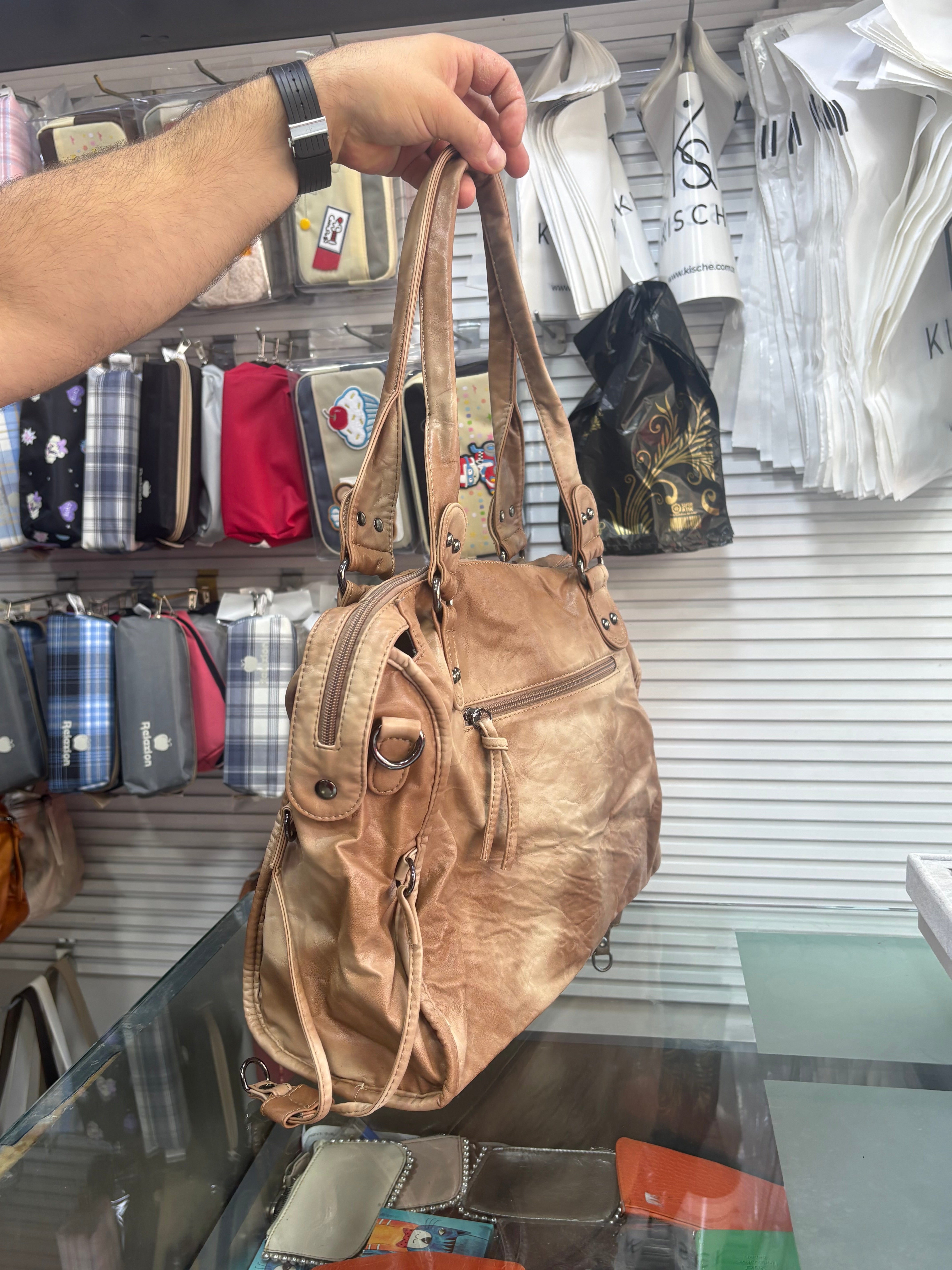 Hafif Çok Gözlü Yumuşak Yıkama deri çapraz askılı retro kilit detaylı kavi-8763