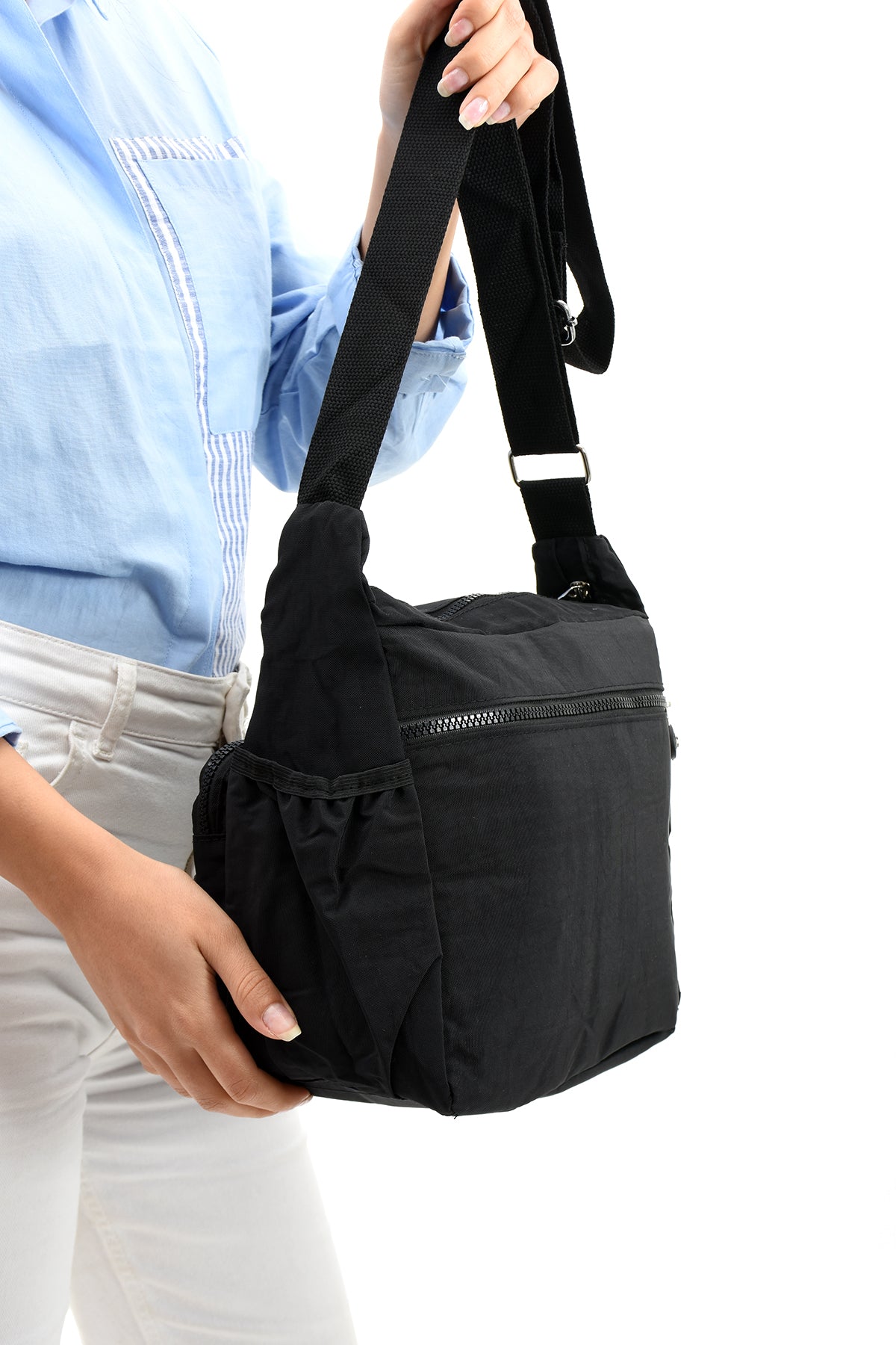Ultra Hafif Su Geçirmez Çok Cepli Omuz Çantası (Model: 571-6A)