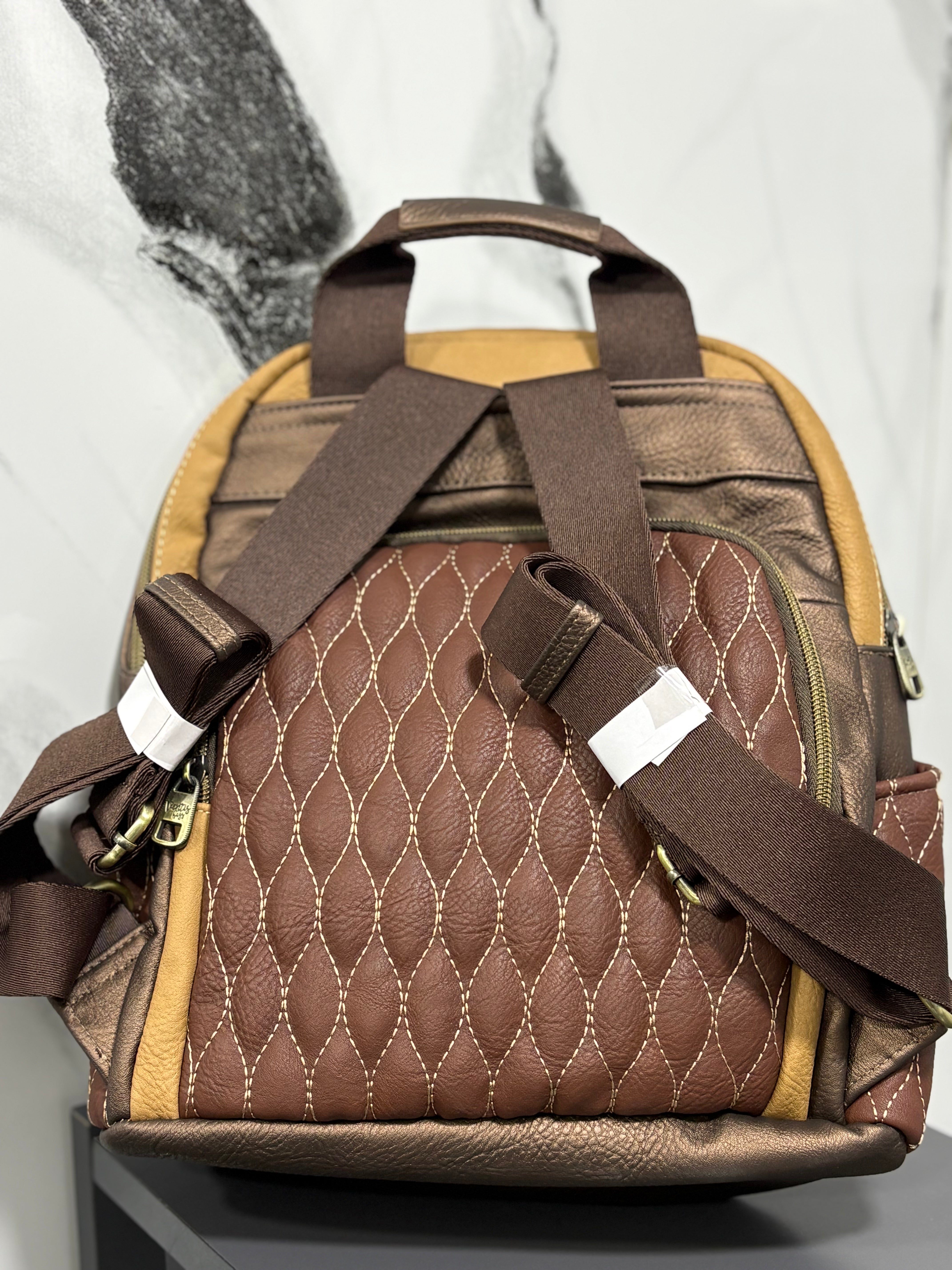 ventis model retro tarz çok bölmeli nakışlı sırt çantası