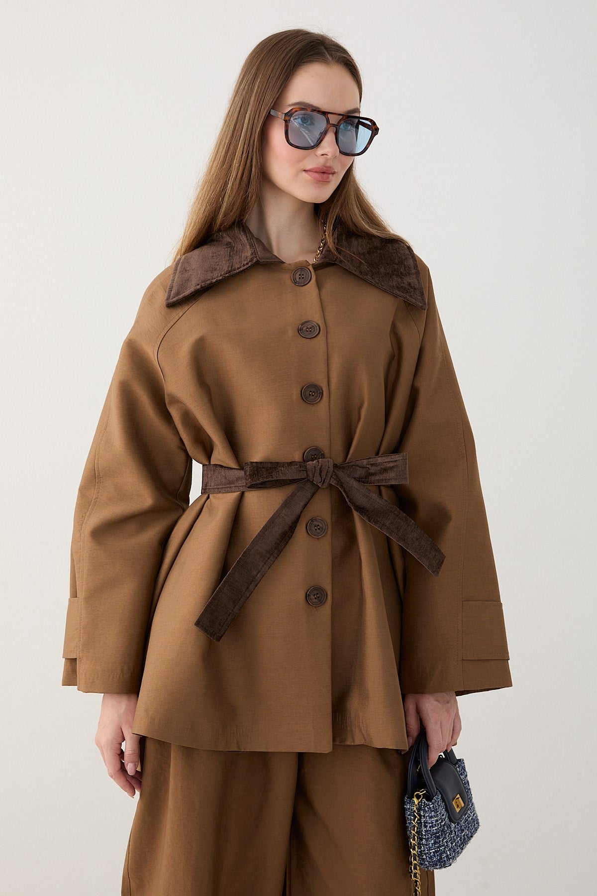 Süet Yakalı Oversize Trenç - Vizon