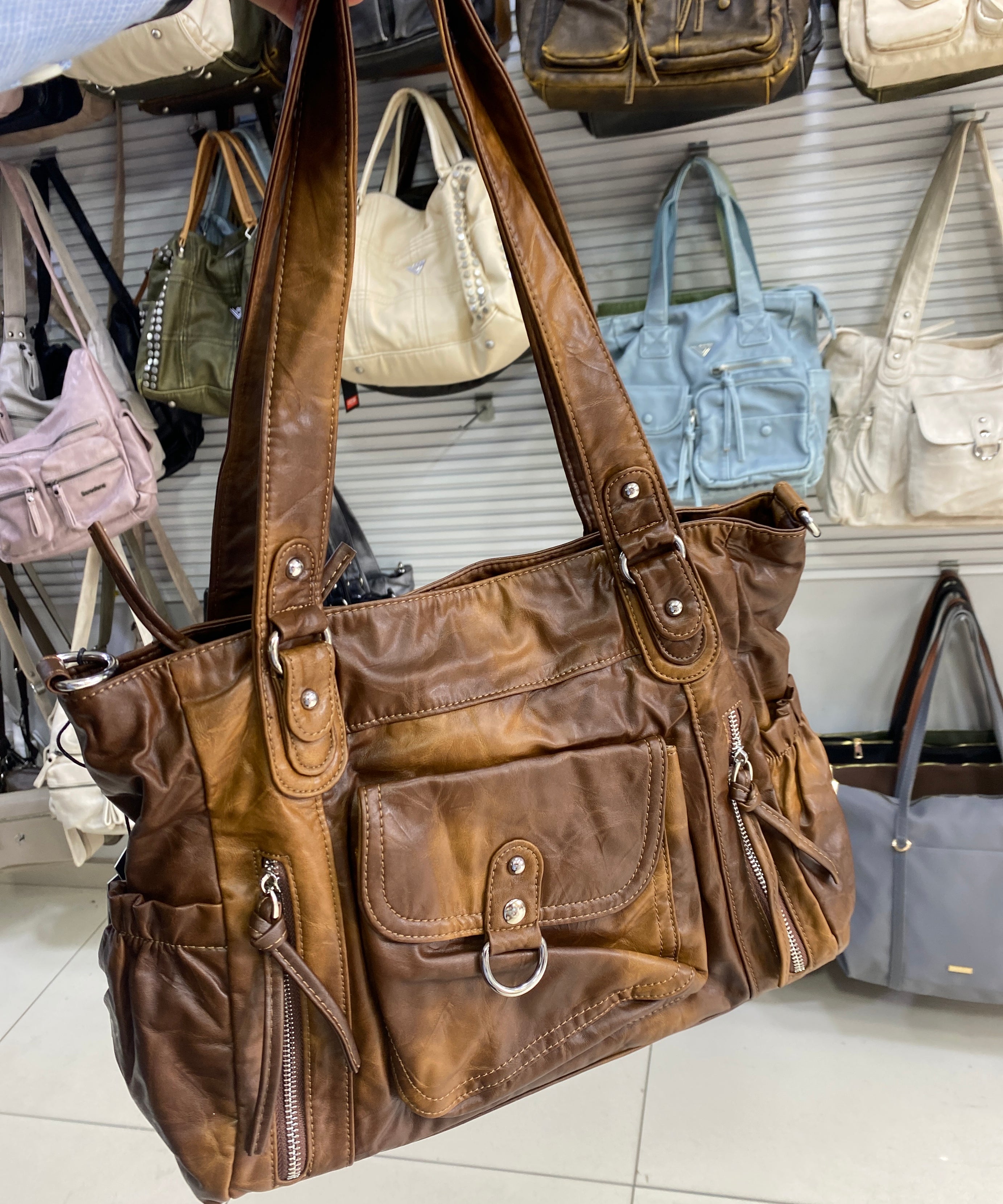 Şık, Modern ve Günlük Kullanım İçin İdeal angel retro Tarz ccs-18382