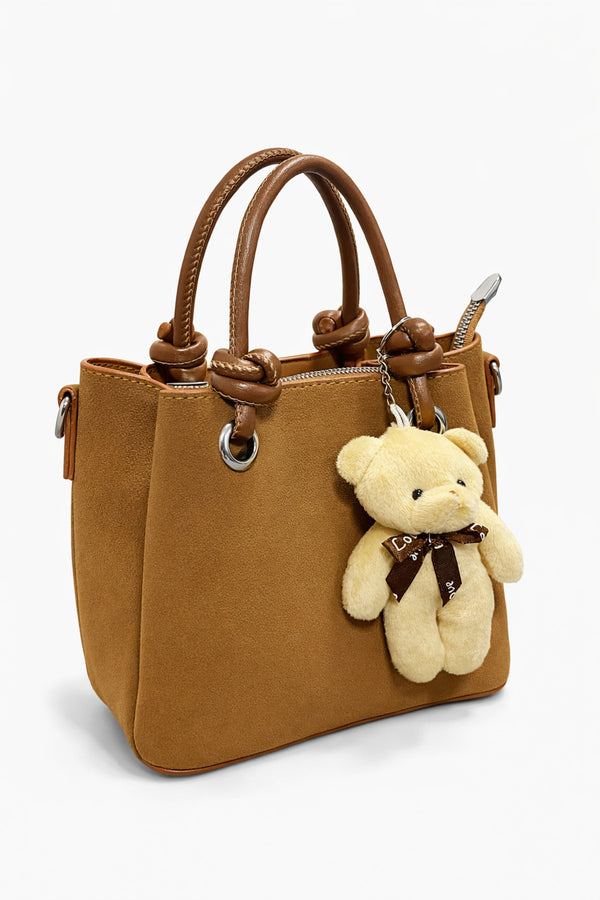 Kahve Nubuk Dokulu 3 bölmeli fermuarlı omuz ve el askılı ayıcık Hediyeli Kadın Çanta KSCH-4080