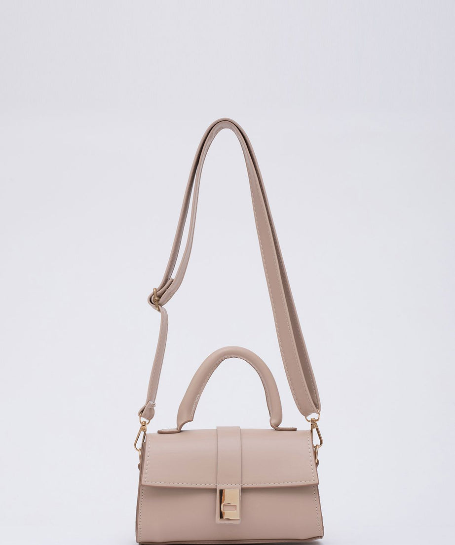 Shk109 Suni Deri Çıtçıtlı Ayarlanabilir Askılı Kadın El, Kol Ve Omuz Çantası U:11 E:19 G:7 cm