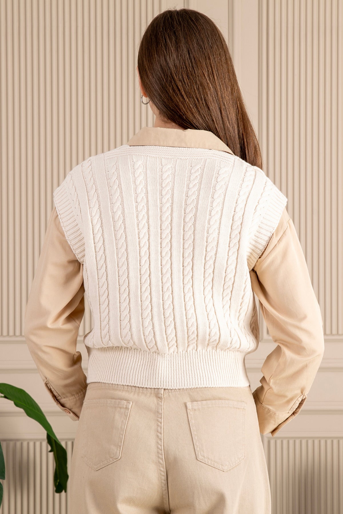 Siyah Ve Krem Rengi Kadın V Yaka Saç Örgü Süveter 2'li Ürün