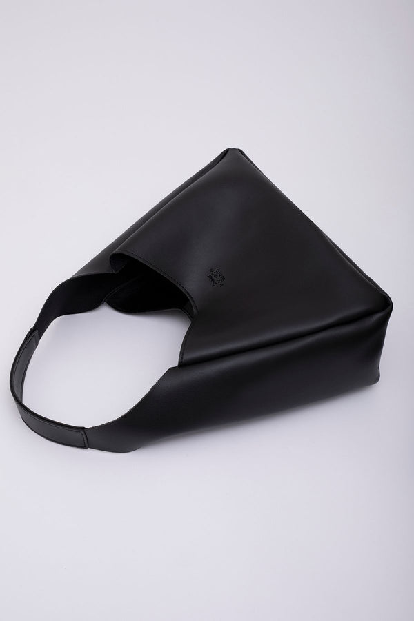 Siyah Shk19 Çıtçıt Kapatmalı Suni Deri Fermuarlı Makyaj Çantalı El Ve Omuz Çantası E:33 U:15 G:10 Cm