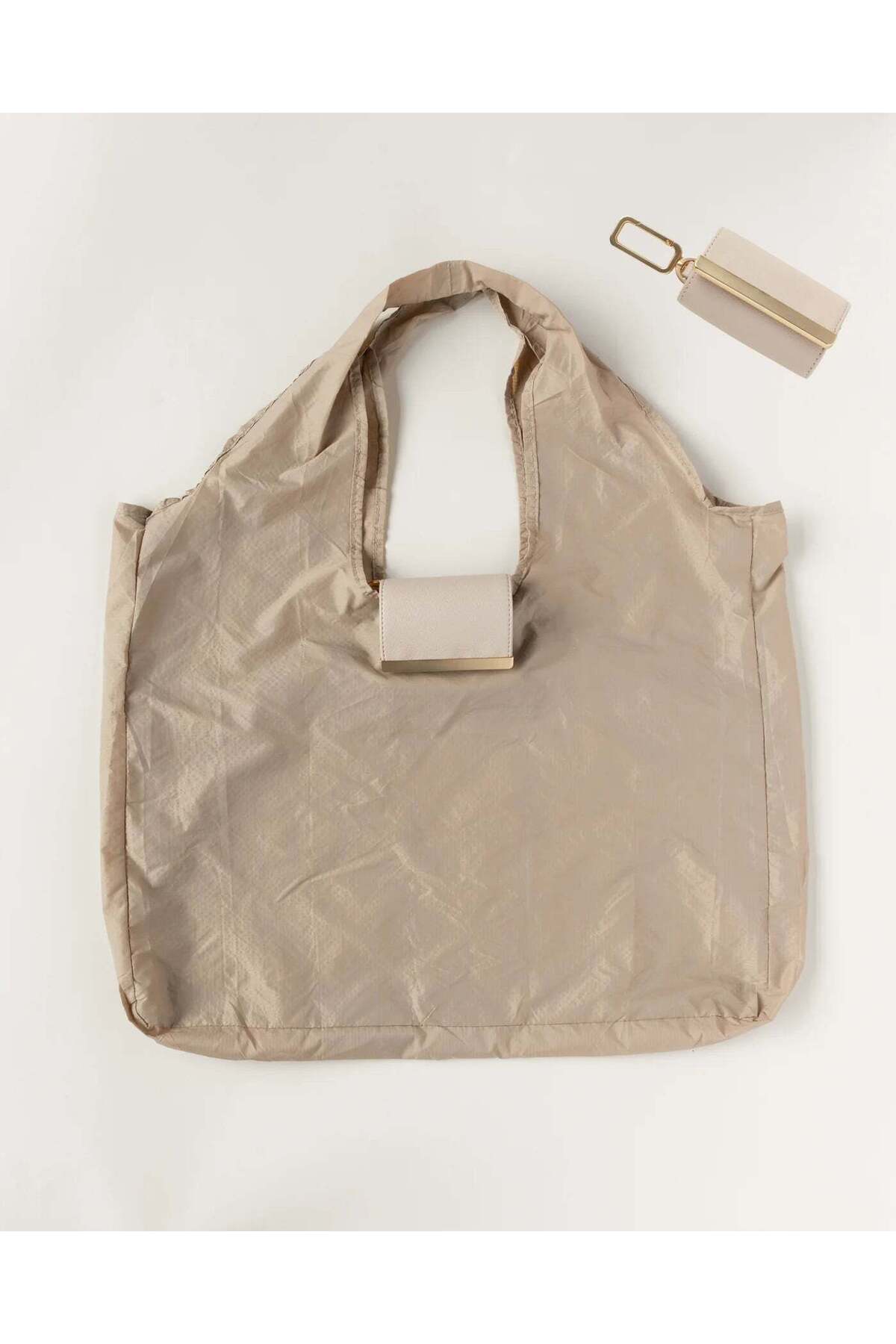 Çok Amaçlı Hafif Katlanabilir Charm Çanta & Anahtarlık Fonksiyonlu Model KSCH-4085 - Görsel 2