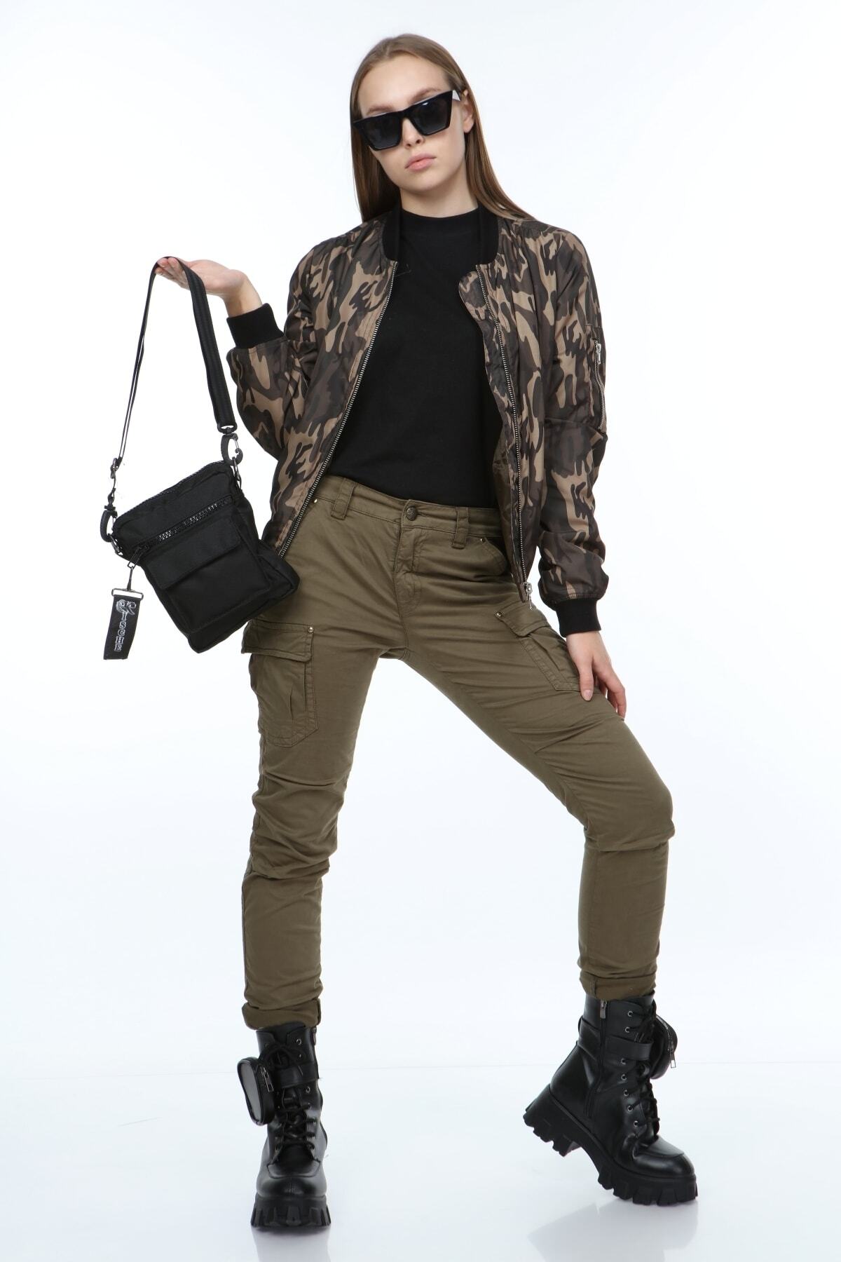 Unisex Siyah Spor Askılı Omuz Çantası - Görsel 2