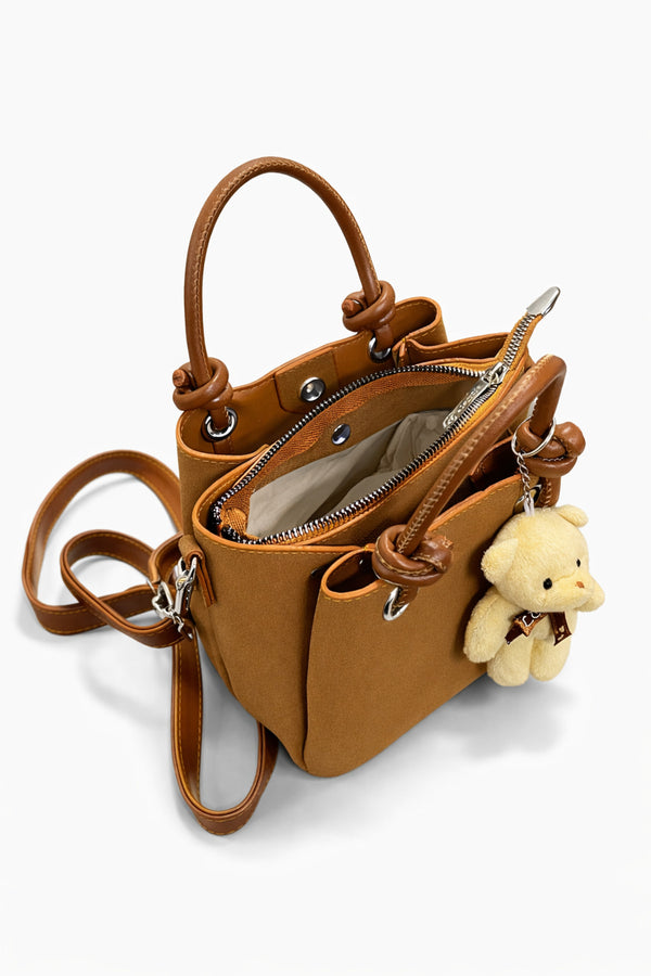 Kahve Nubuk Dokulu 3 bölmeli fermuarlı omuz ve el askılı ayıcık Hediyeli Kadın Çanta KSCH-4080