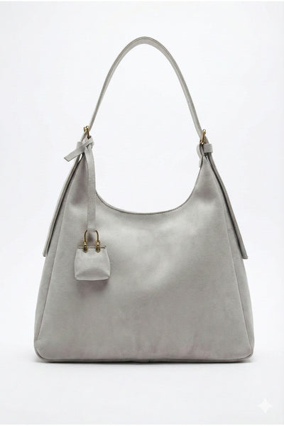 Kadın Omuz Çantası Bordo Salaş Astarlı Fermuarlı Ayarlanabilir charmlı kadın çantası Lisa - Gri süet