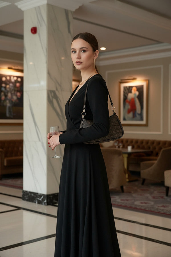 Monogram Baget & Çapraz Çanta – Suni Deri, Metal Aksesuarlar, Kahverengi