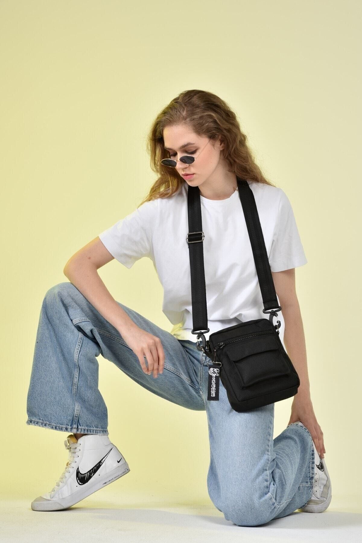 Unisex Siyah Spor Askılı Omuz Çantası - Görsel 12
