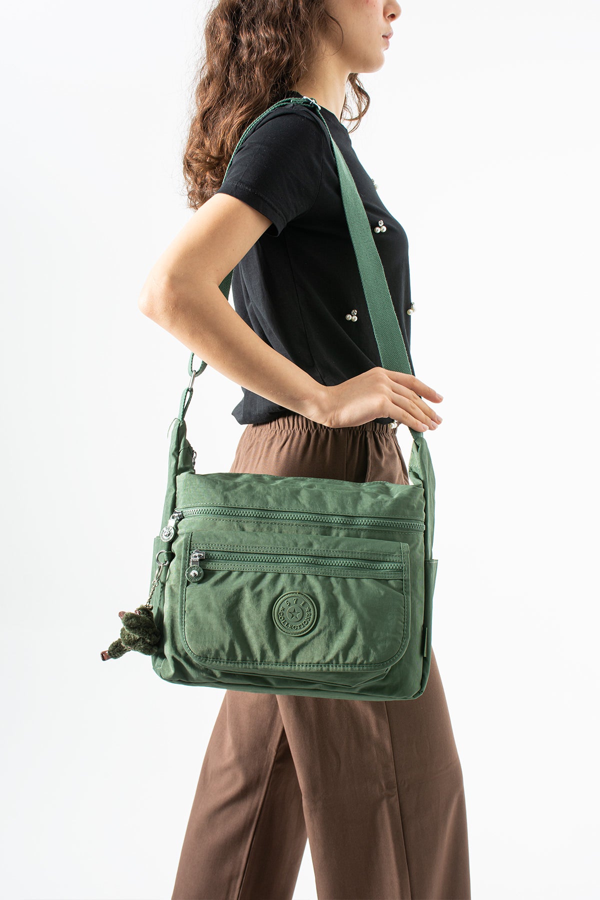 Ultra Hafif Su Geçirmez Çok Cepli Omuz Çantası (Model: 571-6B)