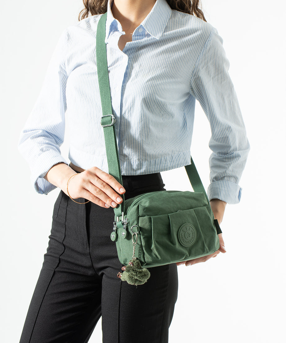 Ultra Hafif Su Geçirmez Çok Cepli Omuz Çantası (Model: 571-7M)