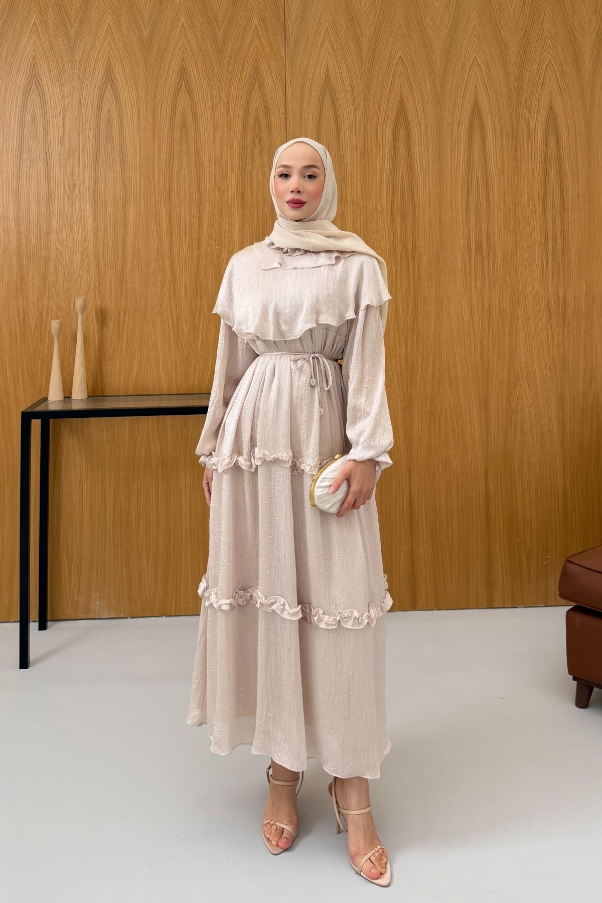 Büzgü Detaylı Saten Kıraş Elbise KSCH-26011