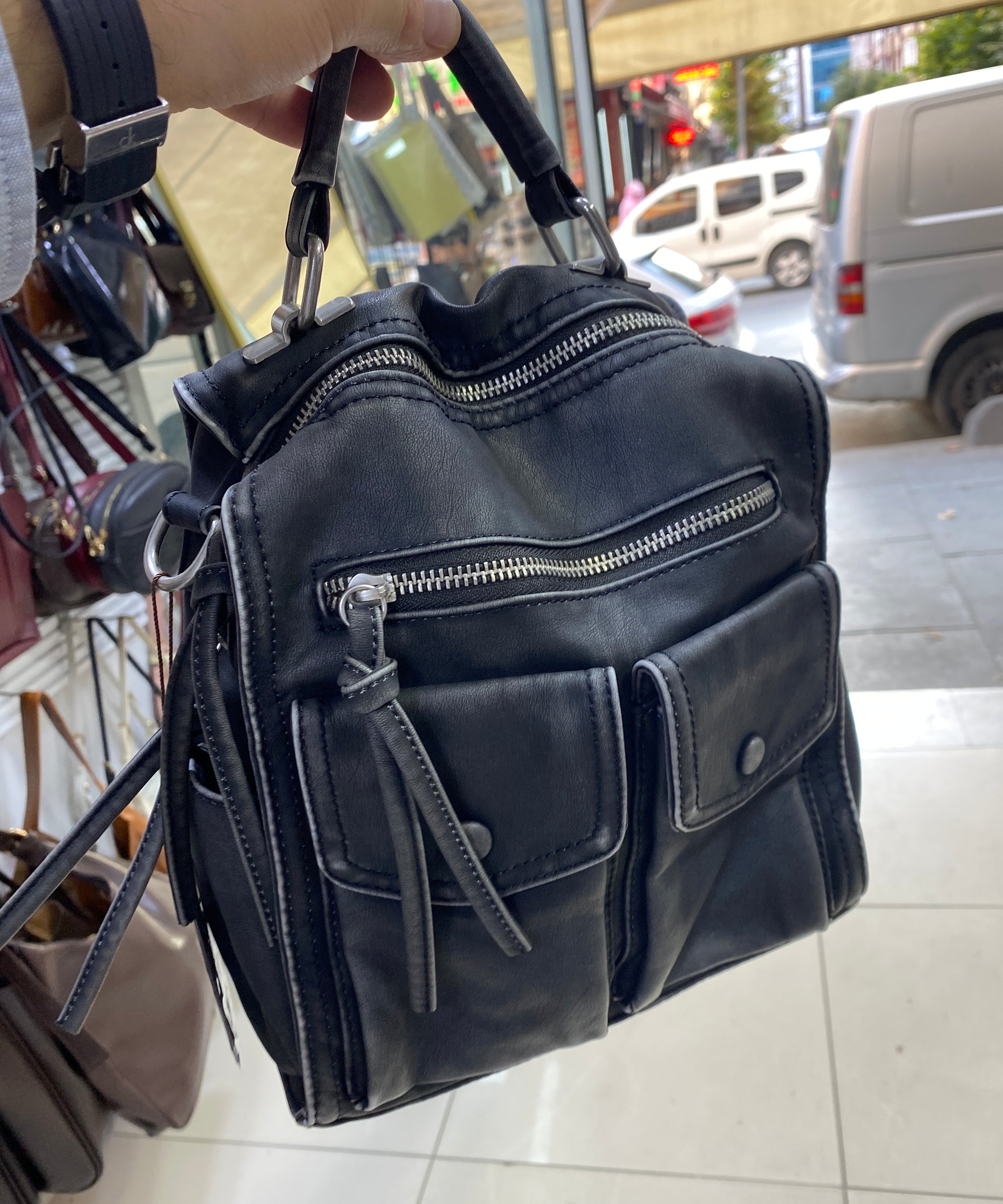 Hafif Çok Gözlü Yumuşak  eskitme sırt ve  çapraz askılı retro detaylı kavi-1027