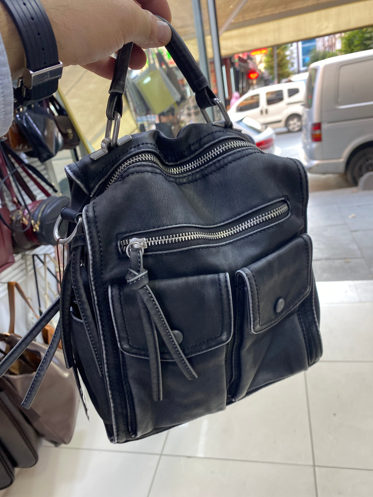 Hafif Çok Gözlü Yumuşak  eskitme sırt ve  çapraz askılı retro detaylı kavi-1027