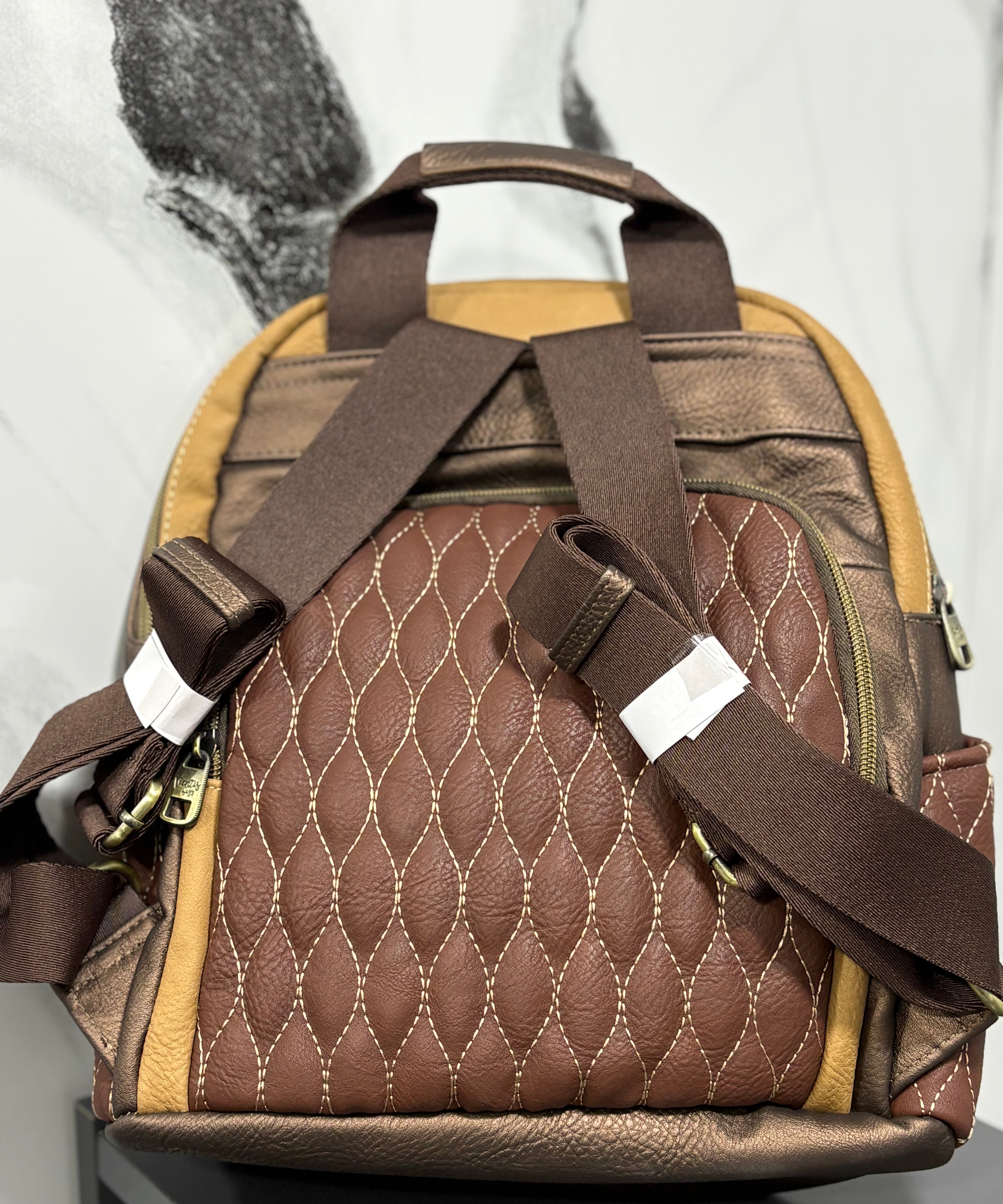 ventis model retro tarz çok bölmeli nakışlı sırt çantası
