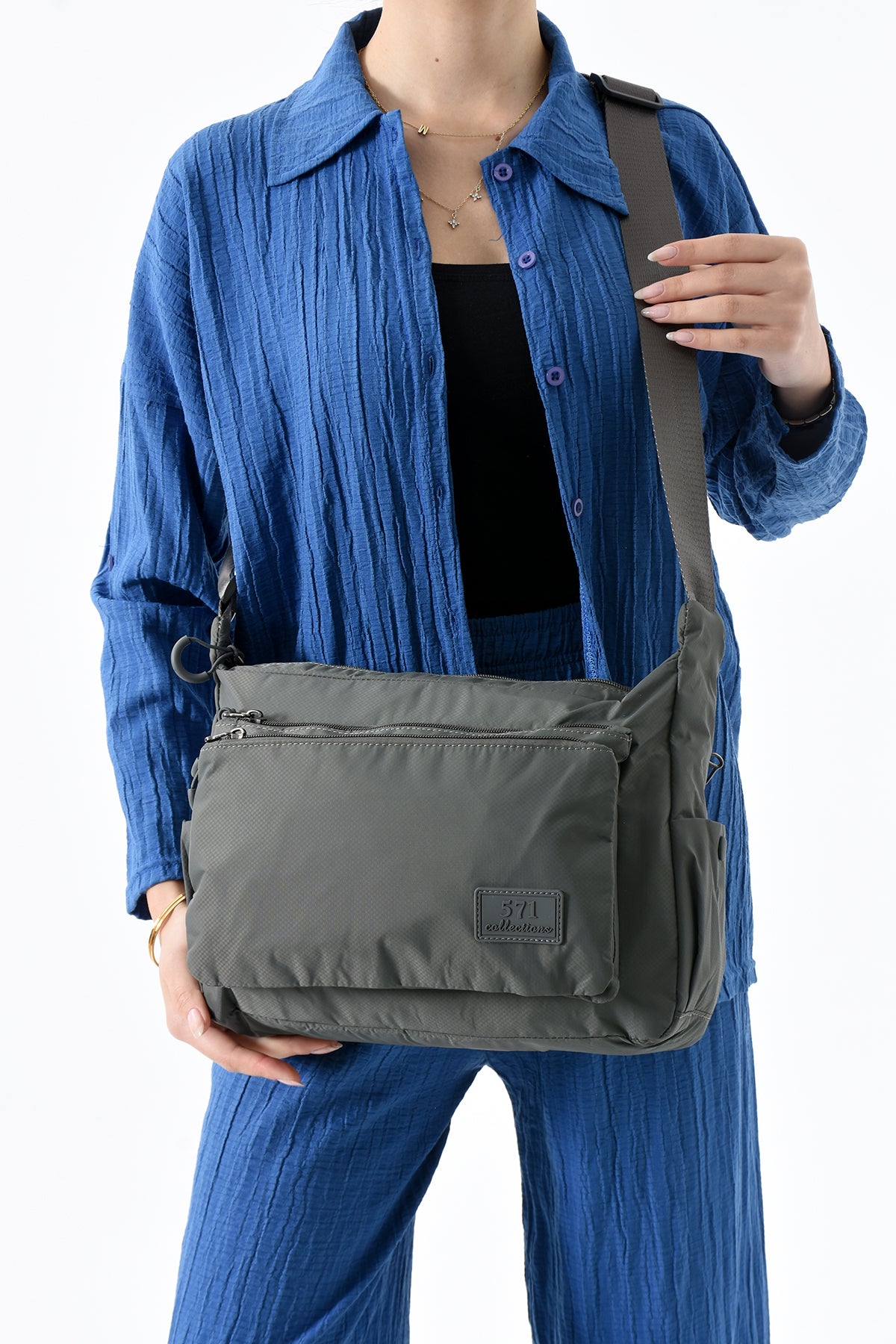 Ultra Hafif Su Geçirmez Çok Cepli Omuz Çantası (Model: 571-9J)