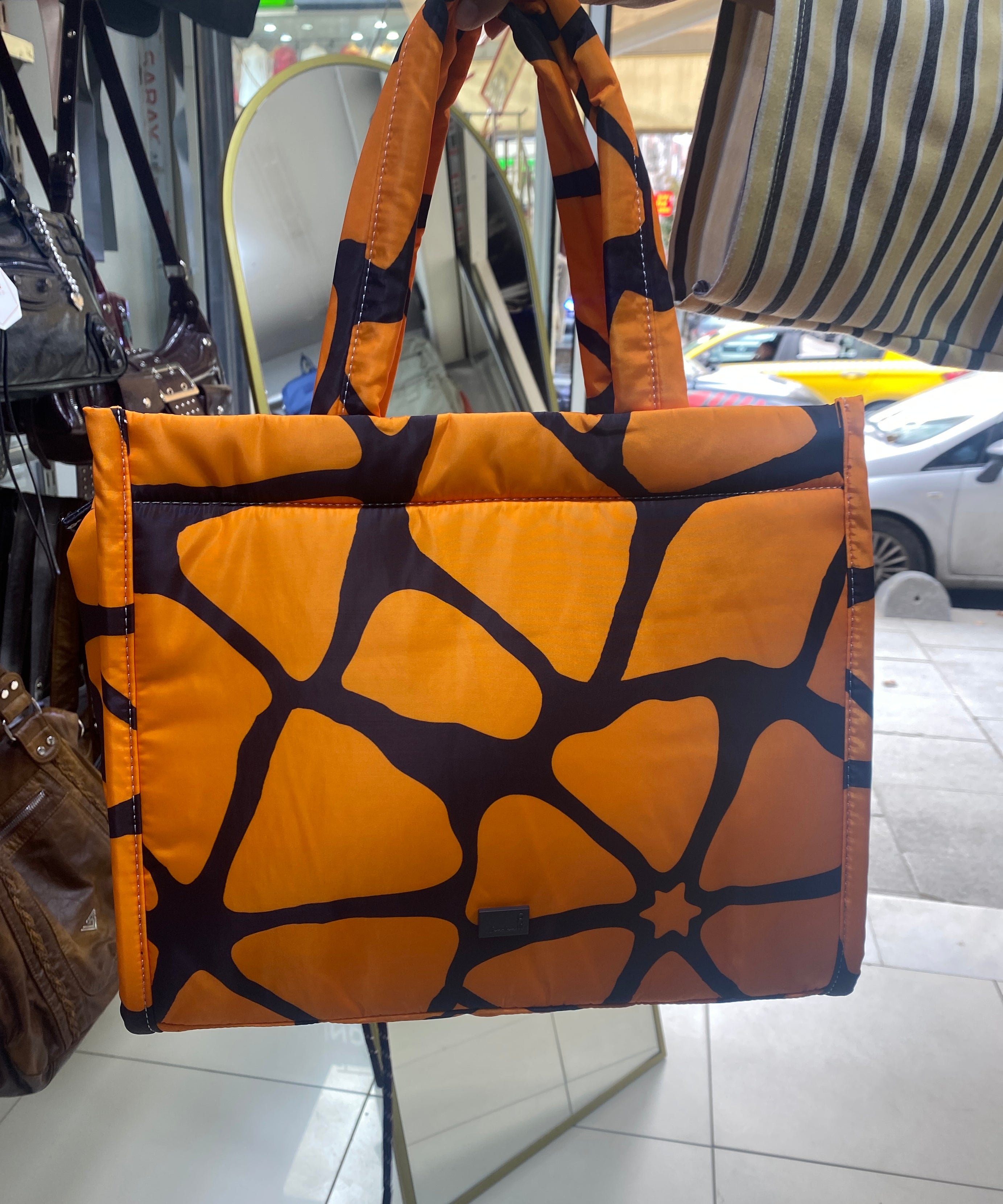 ÇÇS 18620 Kapitone Shopper Çanta - TURUNCU DESENLİ