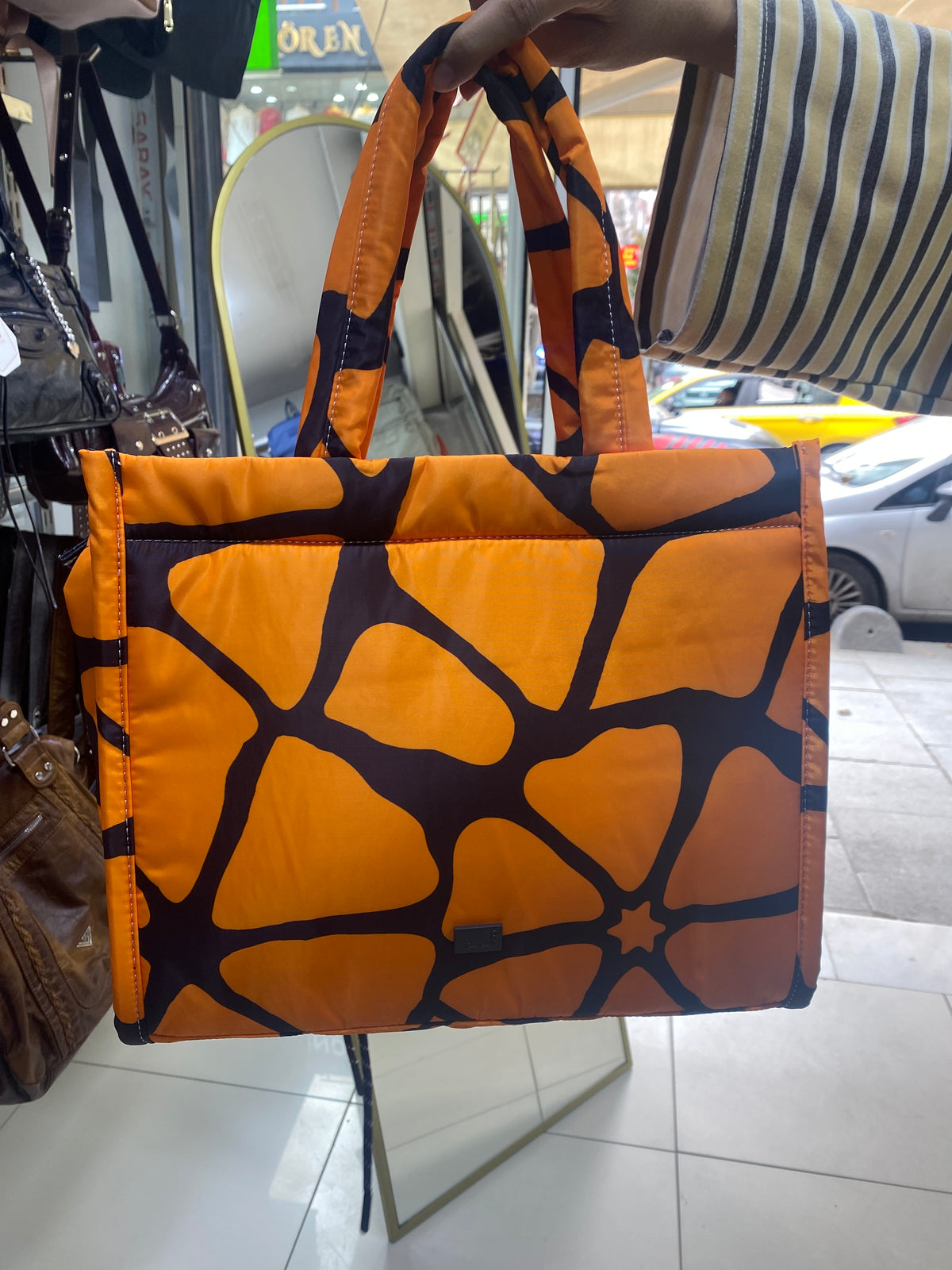 ÇÇS 18620 Kapitone Shopper Çanta - TURUNCU DESENLİ