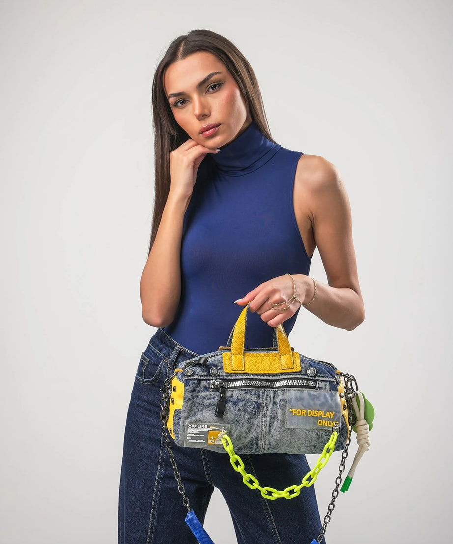 ÇÇS 18357 - Laci-Sarı