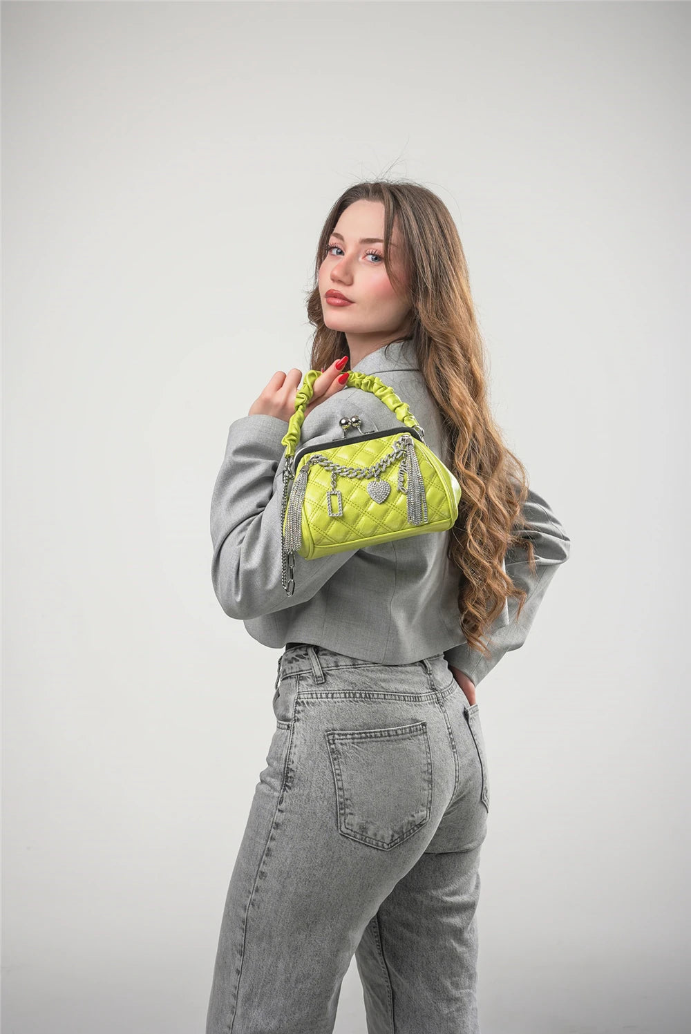 ÇÇS 18243 - Yeşil