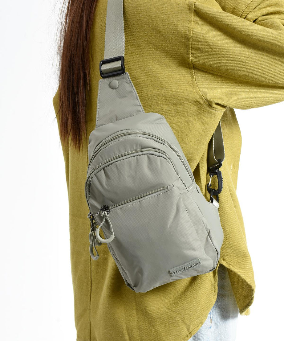 Üç Bölmeli Unisex Bodybag Vizon detay